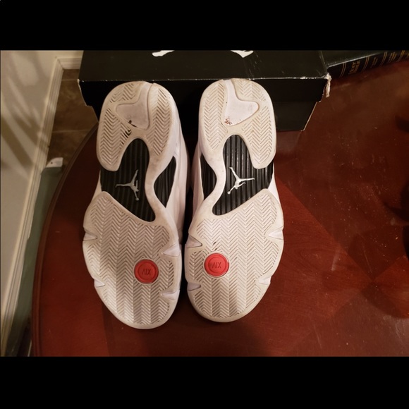 Jordan 14 Desert Sand SZ 10 - Picture 4 of 4